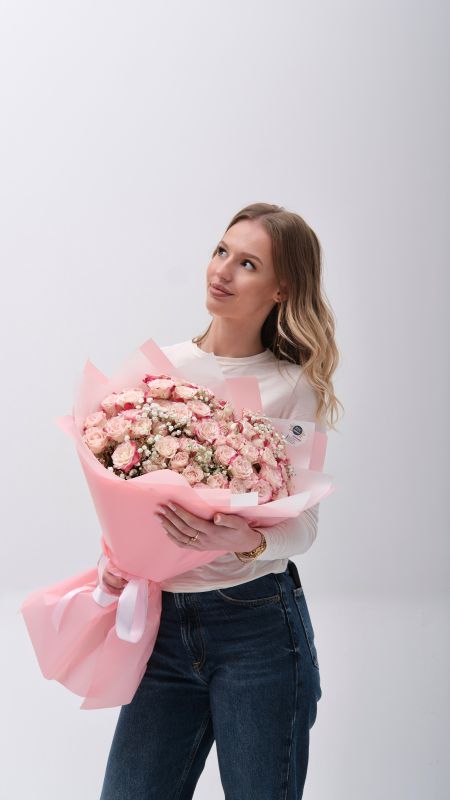 15 кущових троянд Рефлекс
