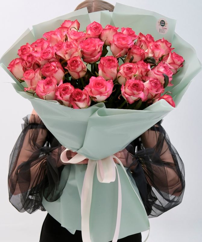 35 троянд Джумілія