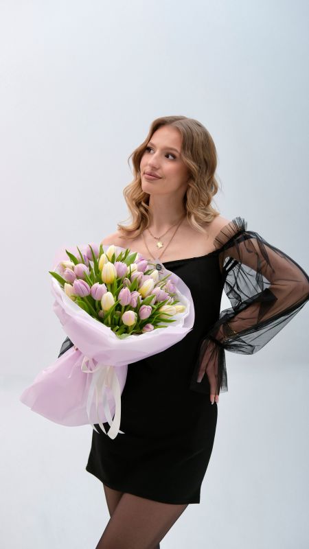 31 мікс тюльпанів піоновидних лавандових Катінька та білих