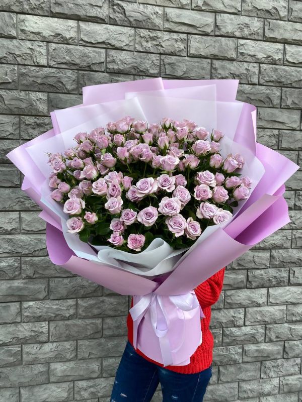 19 кущових троянд Лейла